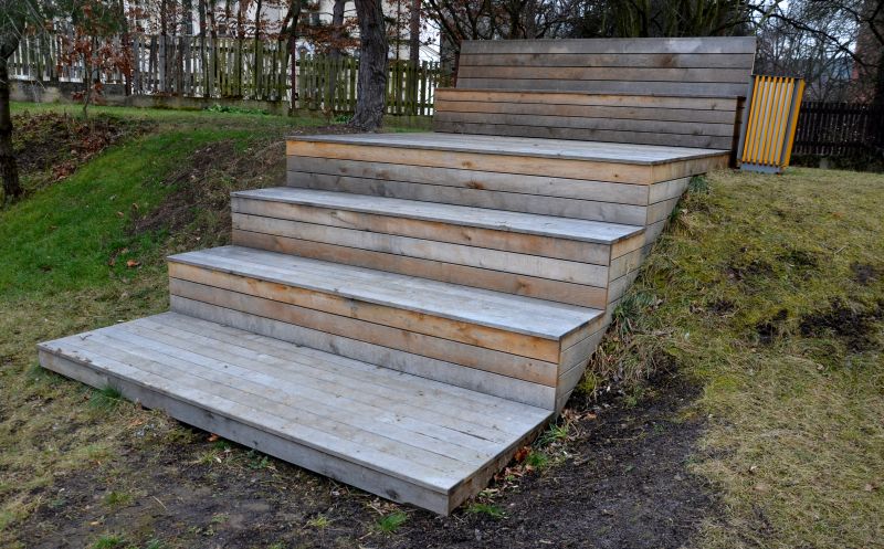 Wood Stairs Replacement in Conroe, TX